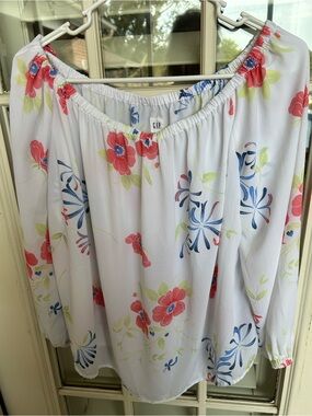 GAP White Floral Off-Shoulder Blouse with Coral & Blue Print